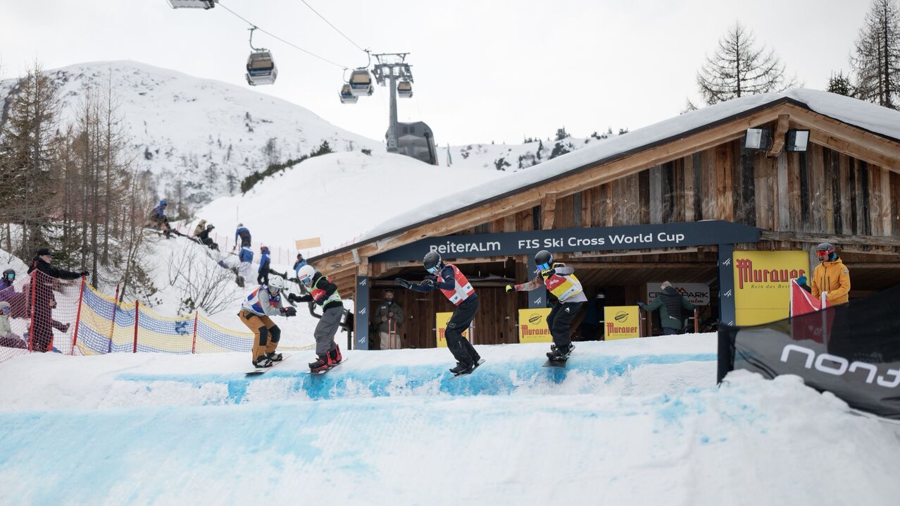 Start Snowboardcross | © Mario Lange
