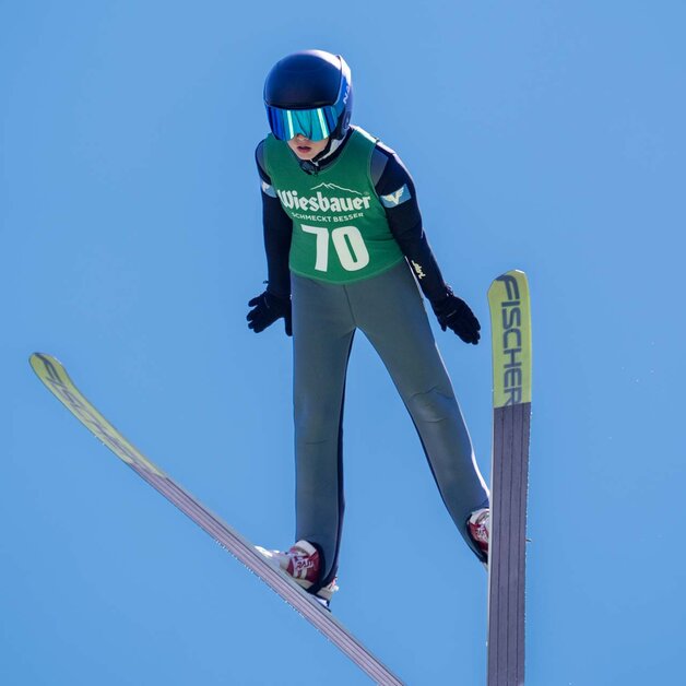 Skispringer im Flug | © Albert Reiter